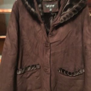 Coat super warm wore approx four times